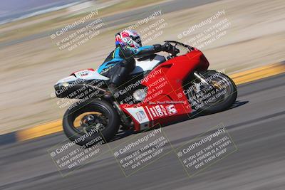 media/Oct-01-2023-SoCal Trackdays (Sun) [[4c570cc352]]/Turn 14 Side (1135am)/